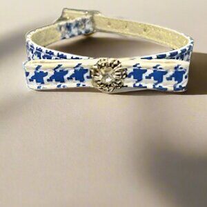 Crystal Flower Bow Dog Collar 9-11" Neck, Made in USA, Cute & Stylish